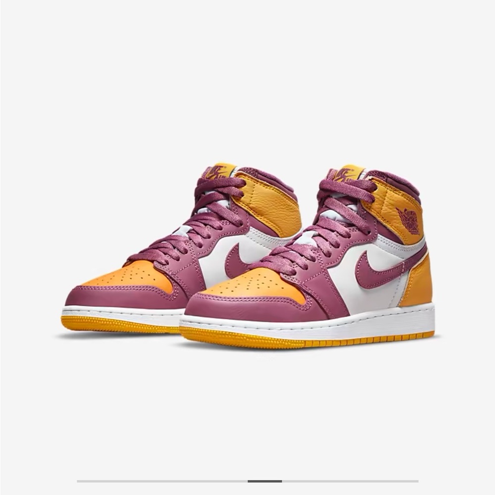 Nike Air Jordan 1 High OG Brotherhood